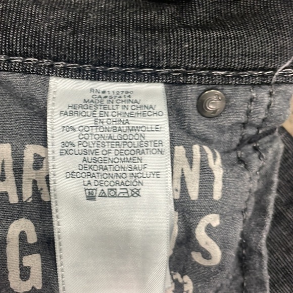 Men’s True Religion Jeans - Picture 9 of 12
